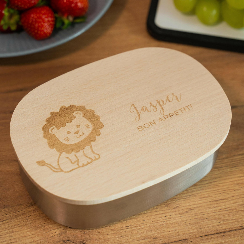 Personalisierte Kinderbrotdose Kindergarten - Lunchbox Kinder aus Edelstahl mit Holzdeckel - Löwe Motiv - Image 4