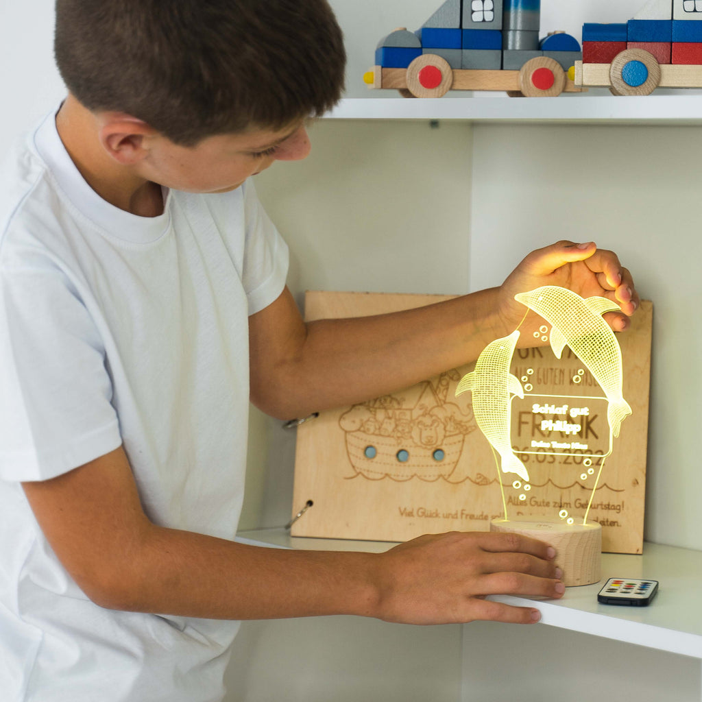 LED Kinder Nachtlicht - Personalisiert - Schlummerlicht Baby mit Namen - Delfine 3D Lampe - Image 9