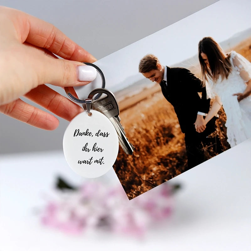 Personalisierter Schlüsselanhänger mit Foto & Wunschtext als Gastgeschenk zur Hochzeit | Oval, Acrylglas - Image 8