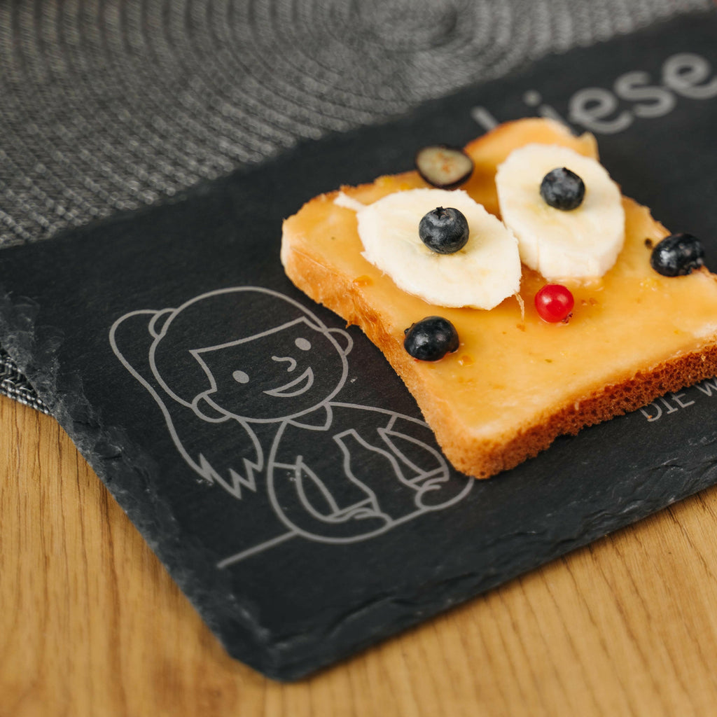 Frühstücksbrettchen für Kinder mit Gravur  - Personalisiert mit Namen - Große Tochter "Unsere Familie" | Schieferstein - Geschenk von Eltern.