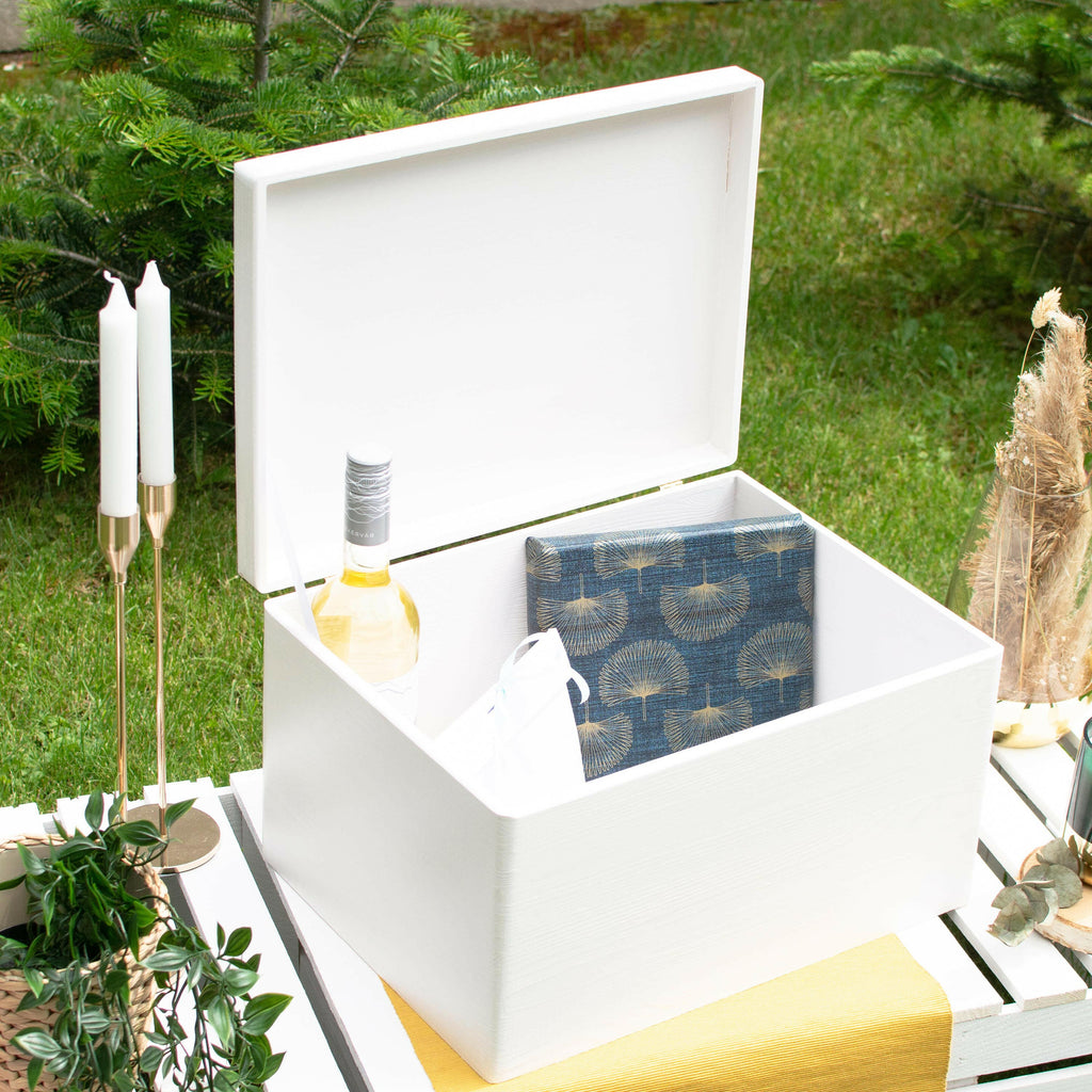 Erinnerungsbox zur Hochzeit - Turteltauben - Hochzeitskiste personalisiert mit Gravur - Holzkiste Weiß, FSC®️ | Erinnerungskiste Holzbox Erinnerung.