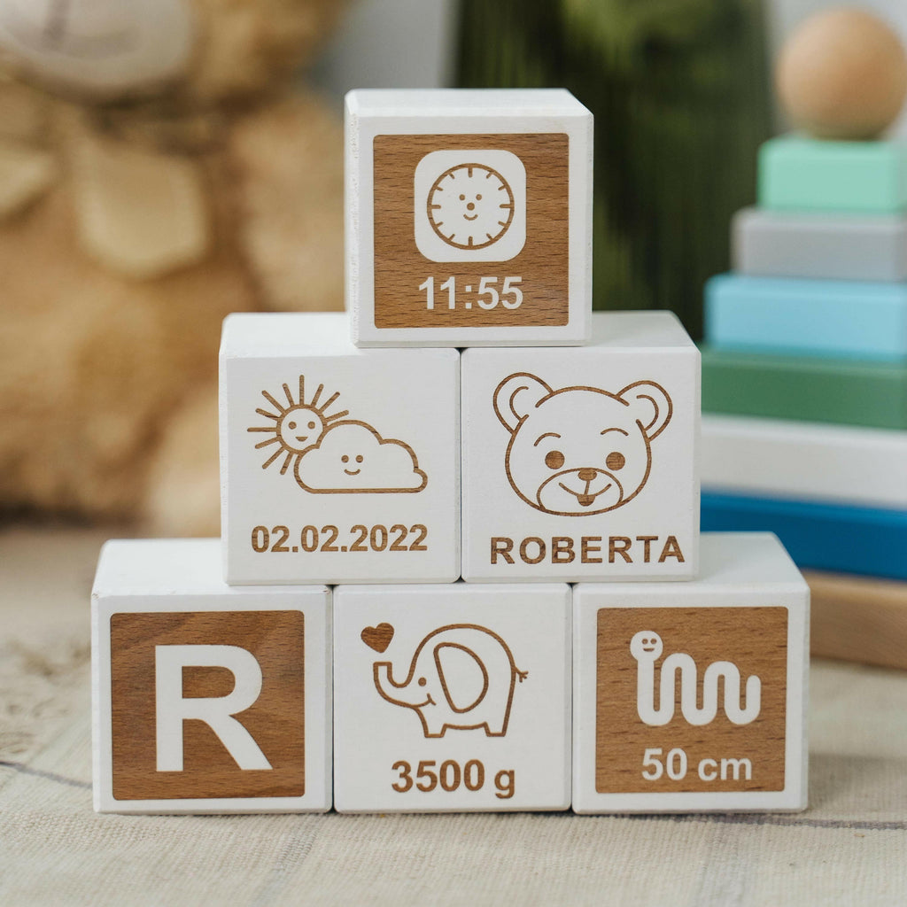 Holzwürfel - Personalisiert mit Namen - Holzspielzeug mit Gravur - 6er Würfel Set - Teddybär - Weiß - Image 2