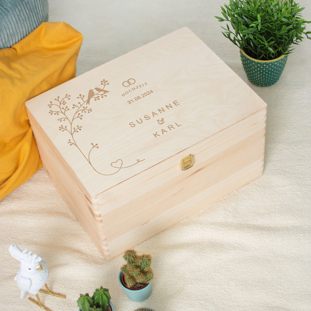 Erinnerungsbox zur Hochzeit - Vogelpärchen - Hochzeitskiste personalisiert mit Gravur - Natur, FSC® - Image 11
