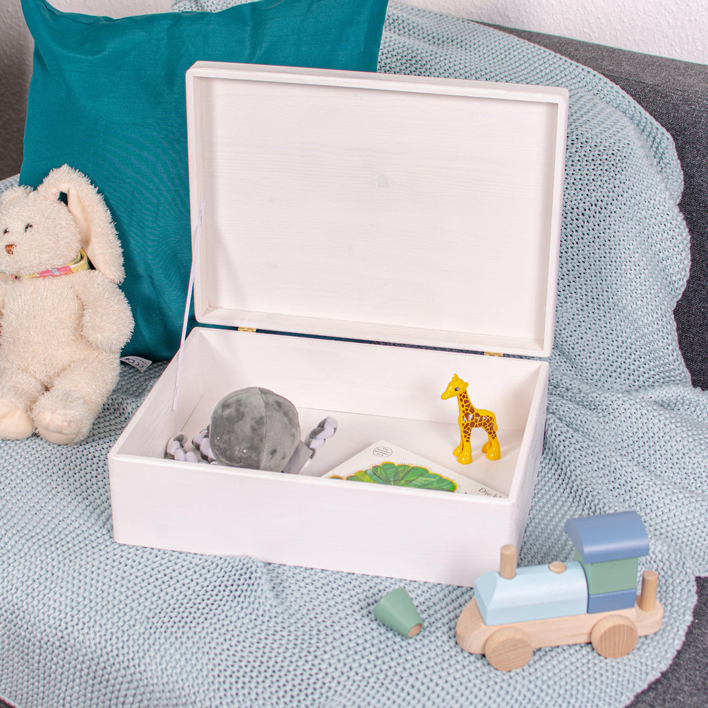 Erinnerungsbox für Baby - Knallbonbon - Holzkiste zur Geburt - Weiß, FSC® - Image 10