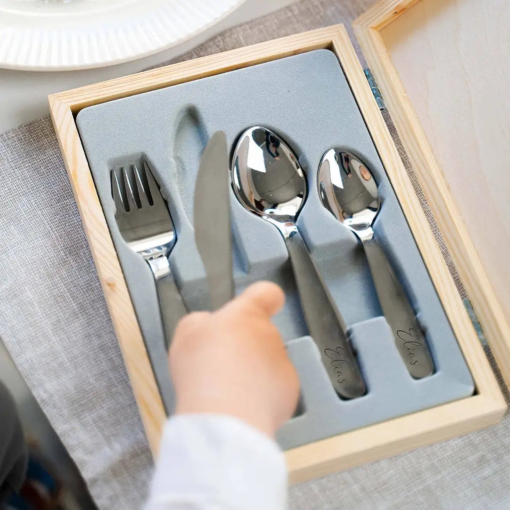 Kinderbesteck personalisiert mit Namen - Besteckset Löwe Motiv - Image 9