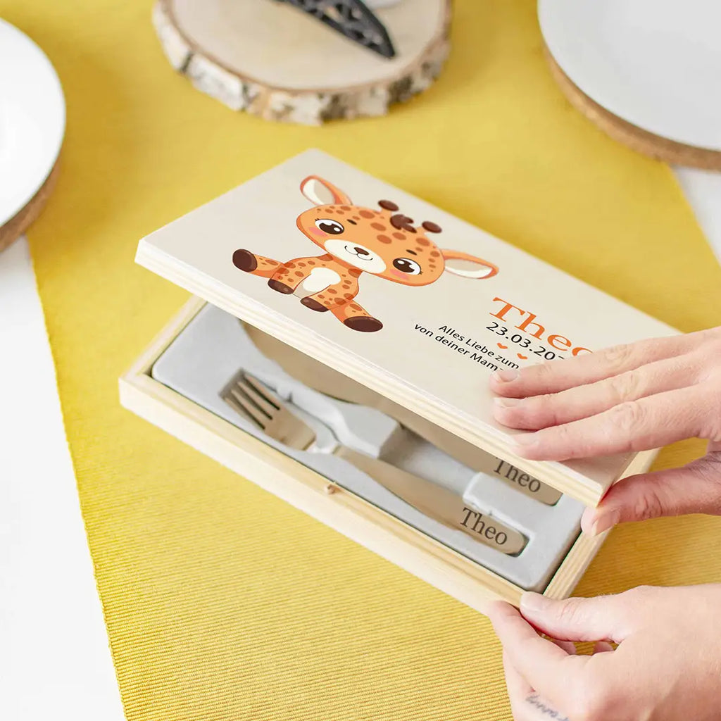 Kinderbesteck personalisiert mit Namen - Besteckset Giraffe Motiv - Image 8