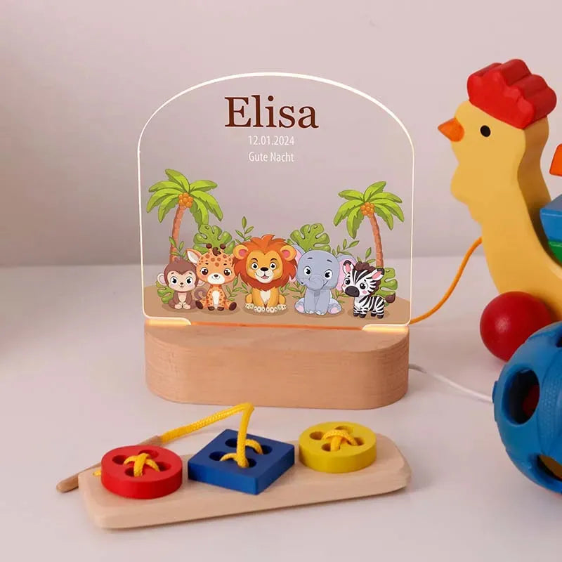 LED Kinder Nachtlicht - Personalisiert - Schlummerlicht Baby mit Name, 3 Holzsockel | Safari 3D Lampe - Image 2
