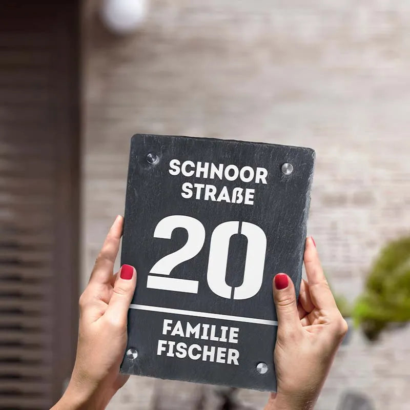 Türschild Personalisiert - Druck mit Familienname & Adresse - Vertikales Hausschild mit Hausnummer - Image 6