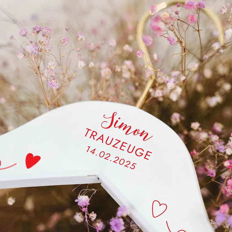 2er-Set Personalisierter Kleiderbügel zur Hochzeit | Willich in Rot - Weiß - Image 2