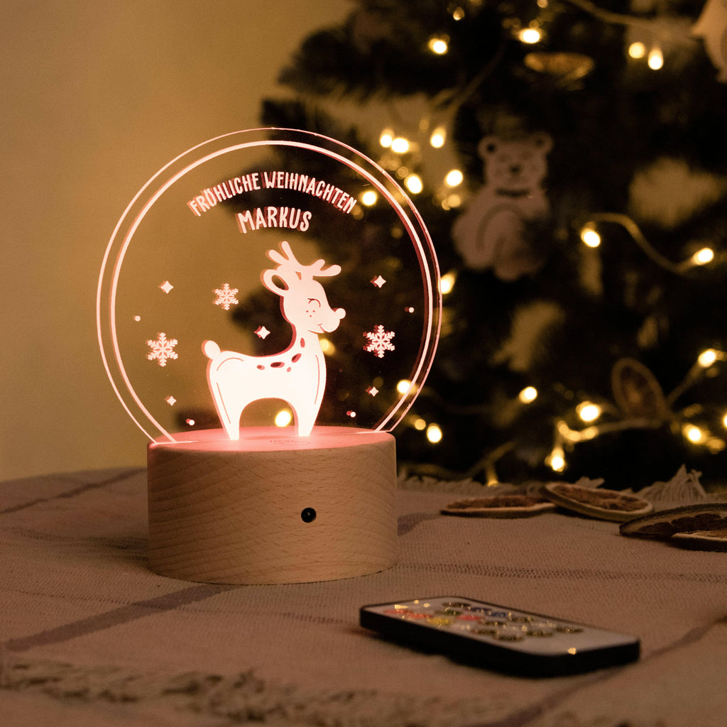 LED Kinder Nachtlicht - Personalisiert - Weihnachtsrentier - Acrylglas mit Holzsockel - Image 3