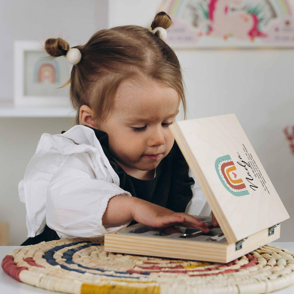Kinderbesteck personalisiert mit Namen - Besteckset Regenbogen Motiv - Image 4
