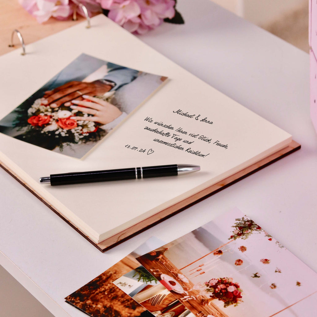 Fotoalbum & Gästebuch aus Holz personalisiert mit Wunschtext Gravur - A4 Format - Geschenk für die Feiertage - Schriftart & Papierset Wählbar.