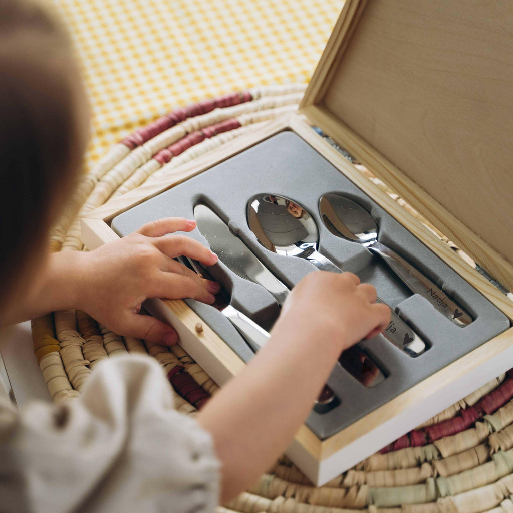 Kinderbesteck personalisiert mit Namen - Besteckset Regenbogen Motiv - Image 7